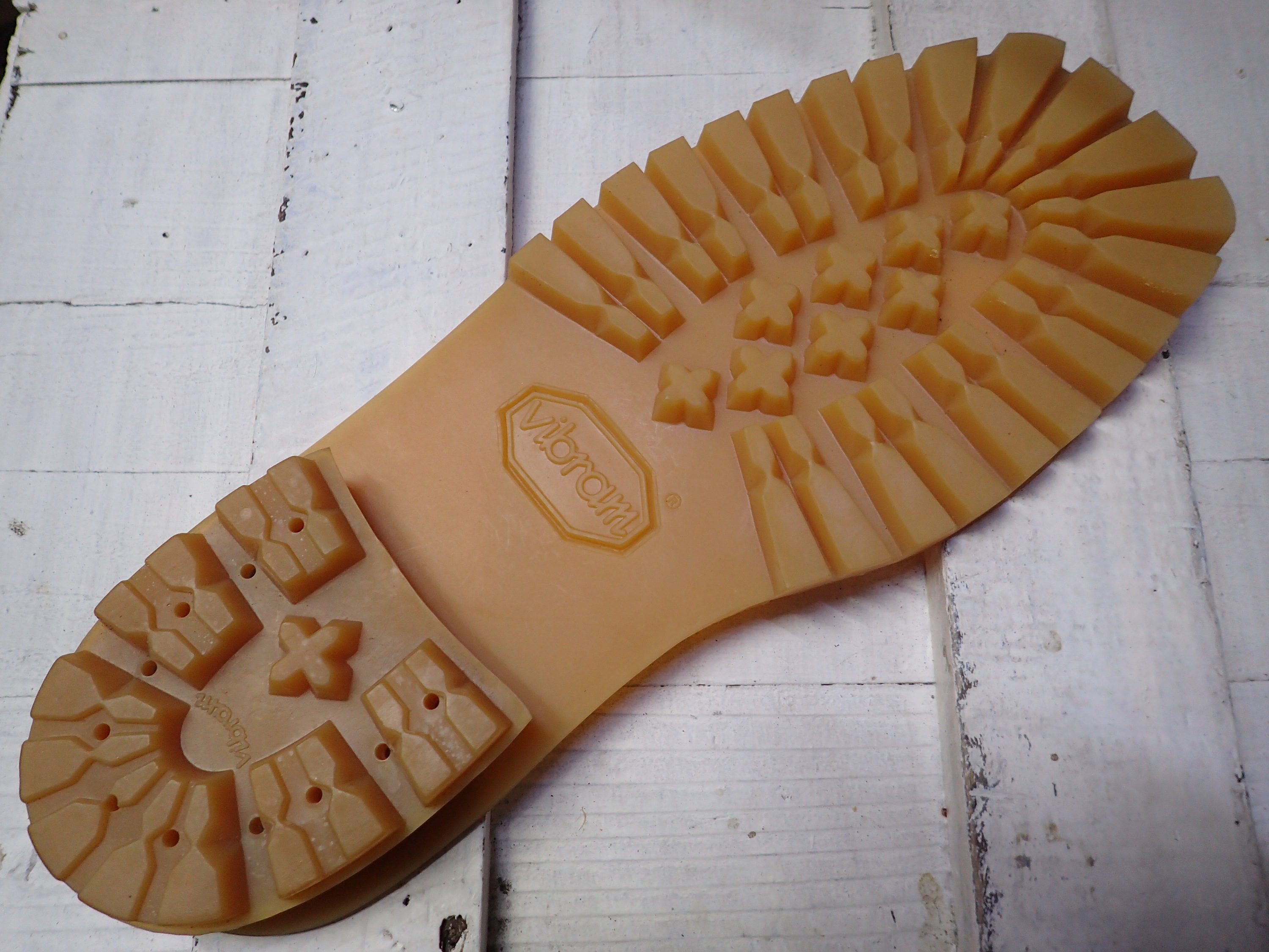 Vibram100ハニー